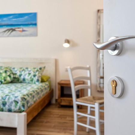 Dery Alghero Holiday Rooms Zewnętrze zdjęcie