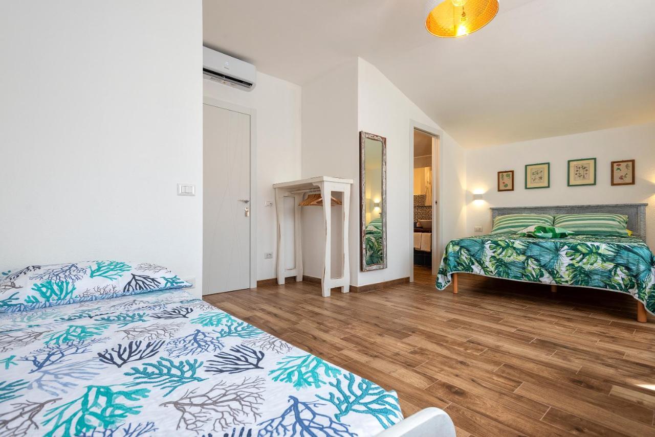 Dery Alghero Holiday Rooms Zewnętrze zdjęcie