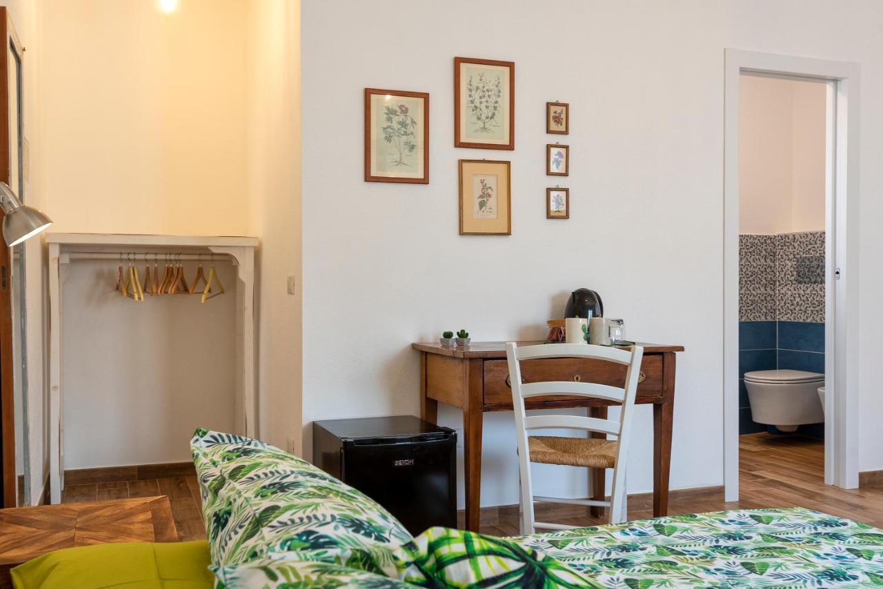 Dery Alghero Holiday Rooms Zewnętrze zdjęcie