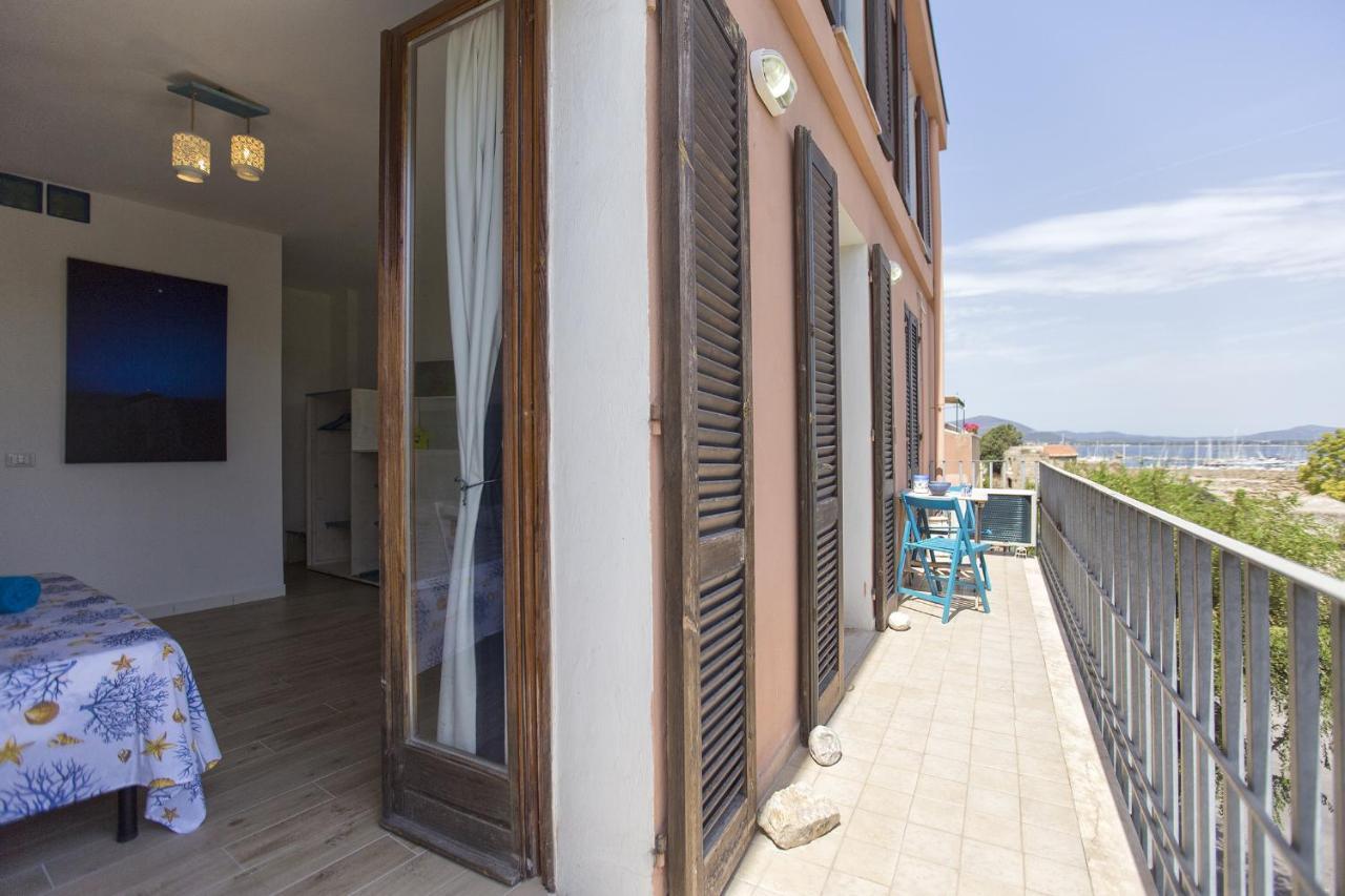 Dery Alghero Holiday Rooms Zewnętrze zdjęcie